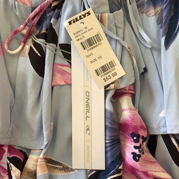 O’Neill Maxi Dress - Picture 5 of 5